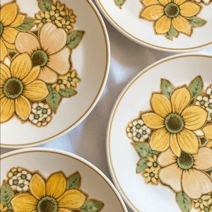 Vintage 1970s Side Plates Set